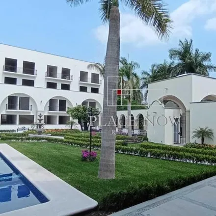 Image 1 - Instituto de Idiomas Cuauhnáhuac, Privada Las Palmas, Quintana Roo, 62070 Cuernavaca, MOR, Mexico - Apartment for sale