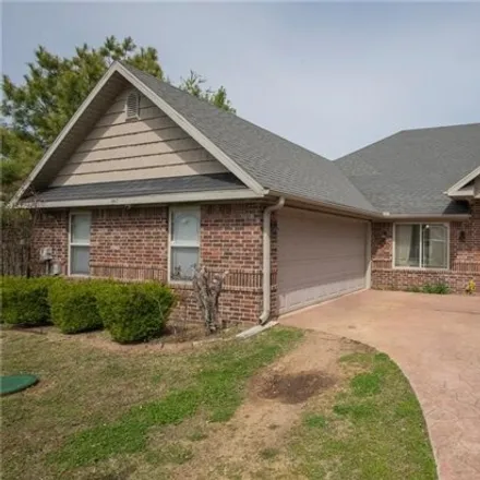 Buy this 4 bed house on 660 Black Onyx Avenue in Springdale, AR 72764