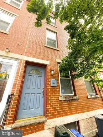 Rent this 4 bed townhouse on 1807 Carpenter Street in Philadelphia, PA 19146