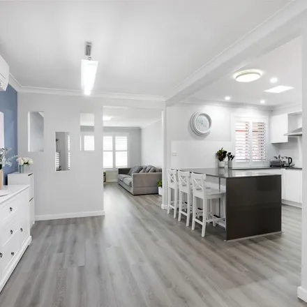 Image 4 - Mazepa Avenue, South Penrith NSW 2750, Australia - Apartment for rent