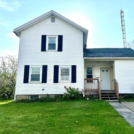 Buy this 3 bed house on 8 East State Street in Shelby, OH 44875
