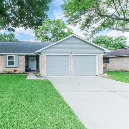 Buy this 3 bed house on 2033 Arcadia Drive in Sugar Land, TX 77498