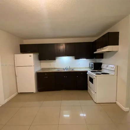Image 2 - 649 Northwest 3rd Avenue, Fort Lauderdale, FL 33311, USA - Apartment for rent