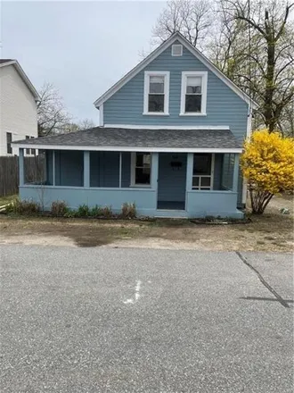 Buy this 2 bed house on 40 Troy Avenue in Warwick, RI 02889