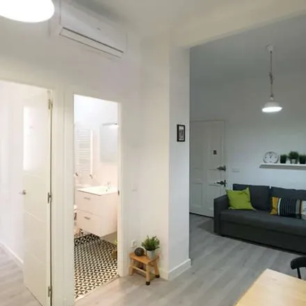 Rent this 2 bed apartment on Paseo de las Acacias in 4, 28005 Madrid