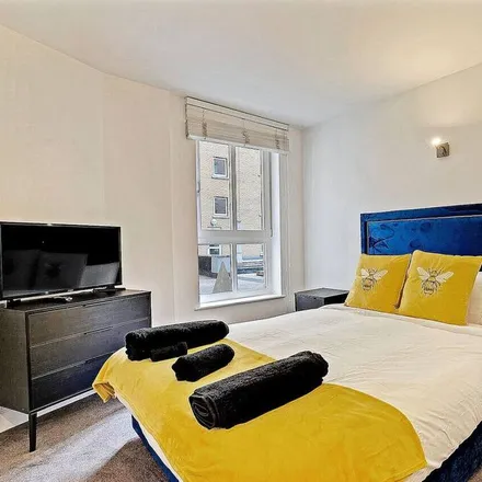 Rent this 2 bed apartment on London in E1 1LF, United Kingdom