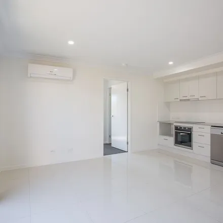 Image 6 - Azure Street, Rosewood QLD, Australia - Apartment for rent