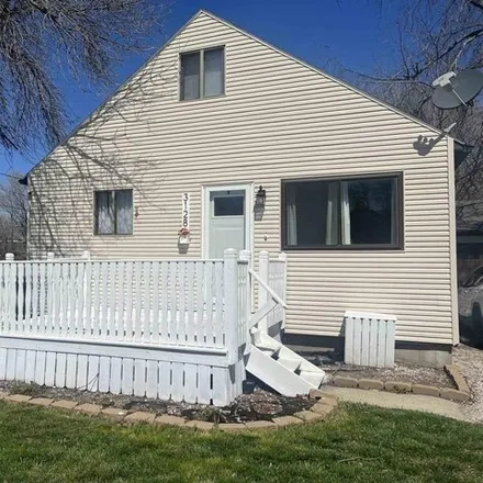 Buy this 2 bed house on 3144 8th Avenue South in Fort Dodge, IA 50501