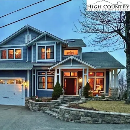 Buy this 4 bed house on North Pinnacle Ridge Road in Beech Mountain, Beech Mountain