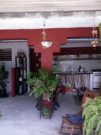 Image 2 - Cayo Hueso, HAVANA, CU - Apartment for rent