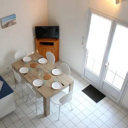 Rent this 2 bed house on 17190 Saint-Georges-d'Oléron