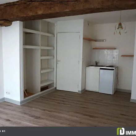 Rent this 1 bed apartment on 1 Rue des Trois Croissants in 89100 Sens, France