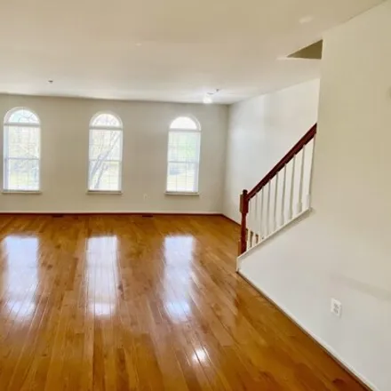 Image 2 - 603-617 Gaither Road, Rockville, MD 20877, USA - House for rent