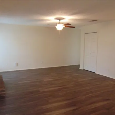 Image 4 - 9603 Teasdale Terrace, Austin, TX 78798, USA - Apartment for rent