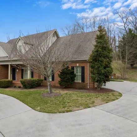 Image 2 - 1314 Clinch View Circle, Jefferson City, TN 37760, USA - House for sale