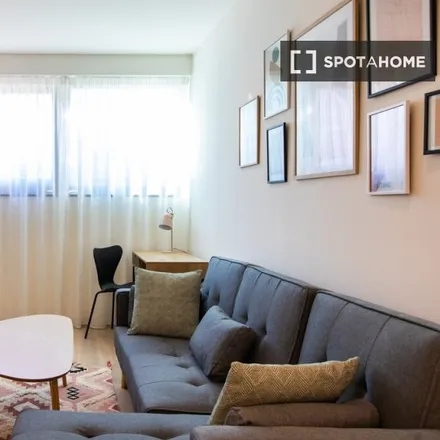 Image 5 - Carrer del Bruc, 53, 08009 Barcelona, Spain - Apartment for rent