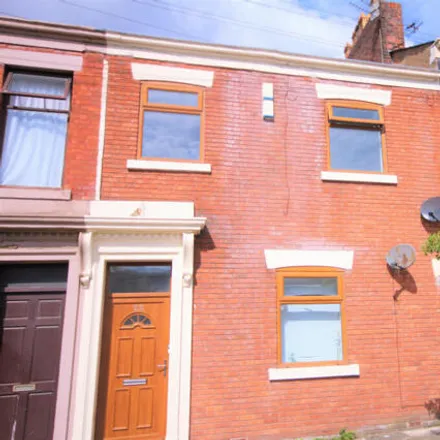 Rent this 2 bed apartment on Christian Road in Preston, PR1 8QF