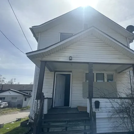 Buy this 3 bed house on 2110 Superior Avenue in Kalamazoo, MI 49001