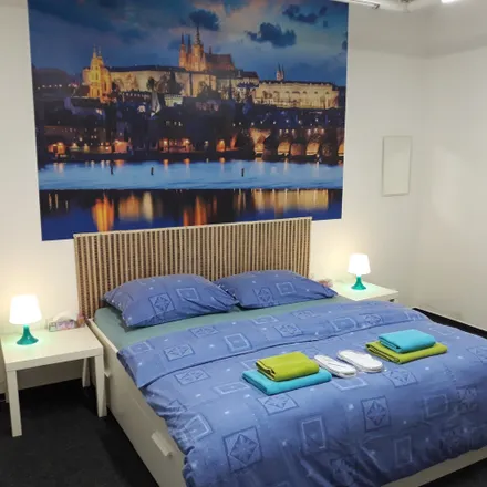 Rent this 1 bed room on Masarykovo nábřeží 247/14 in 110 00 Prague, Czechia