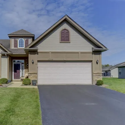 Buy this 2 bed duplex on 1398 Charlevoix Way in Schererville, IN 46375