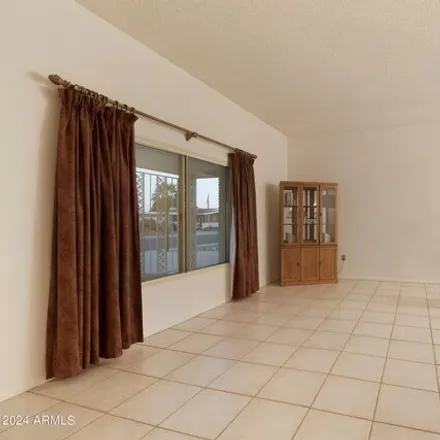 Image 6 - 11122 West Hohokam Drive, Sun City, AZ 85373, USA - House for sale