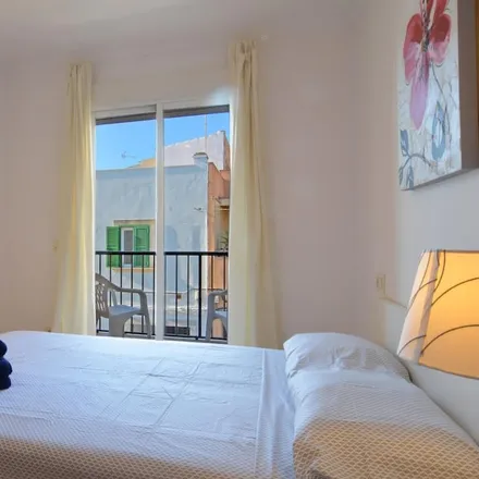 Rent this 3 bed townhouse on Palma in Carrer d'Eusebi Estada, 07005 Palma