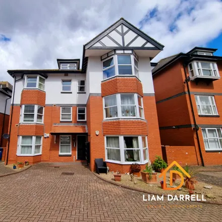 Buy this 2 bed apartment on Royal Avenue in Scarborough, YO11 2LN