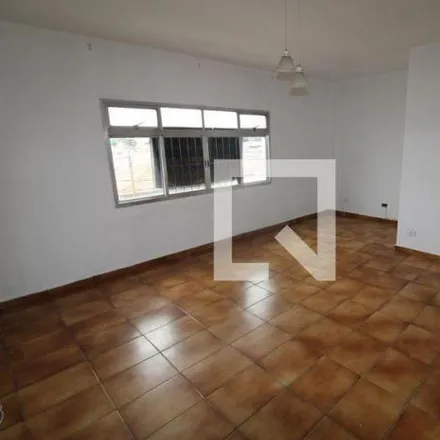 Rent this 2 bed house on Rua Tanque Velho 2134 in Parque Vitória, São Paulo - SP