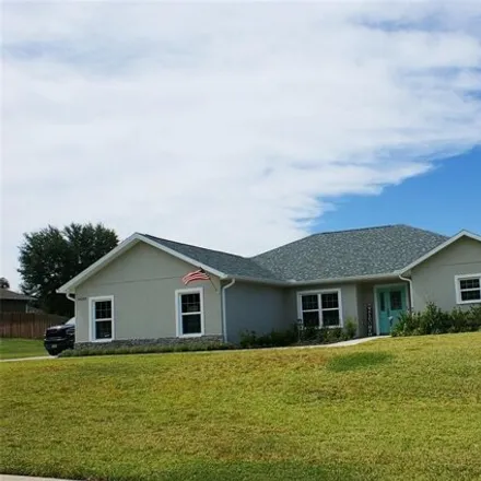 Rent this 3 bed house on 10070 Southeast 42nd Court in Belleview, FL 34420