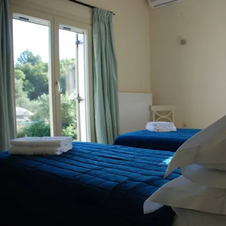 Rent this 4 bed house on Corfu Moto Rent in Tzavrou - Kassiopi - Sidari, Ipsos
