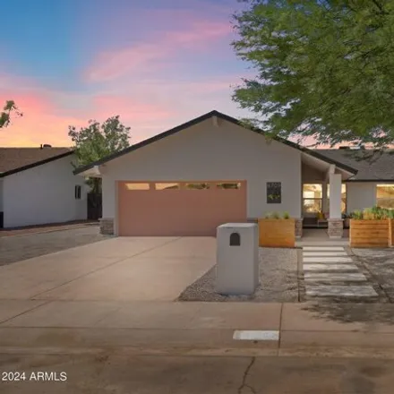 Buy this 3 bed house on 8709 E Amelia Ave in Scottsdale, Arizona