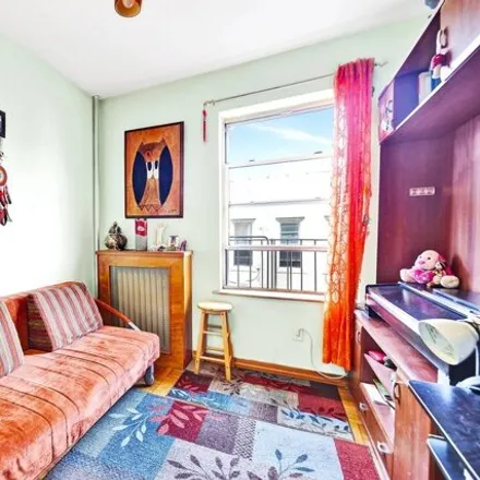 Image 9 - 1967 65th St Apt 2c, Brooklyn, New York, 11204 - Apartment for sale