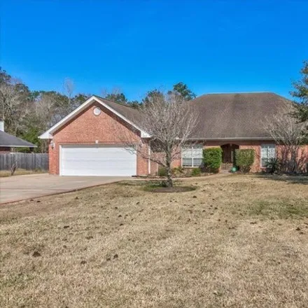 Buy this 4 bed house on 202 Turtle Creek Drive in Silsbee, TX 77656