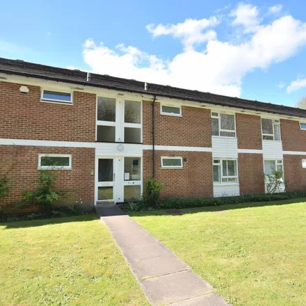 Rent this 1 bed apartment on Faro Close in London, BR1 2RR