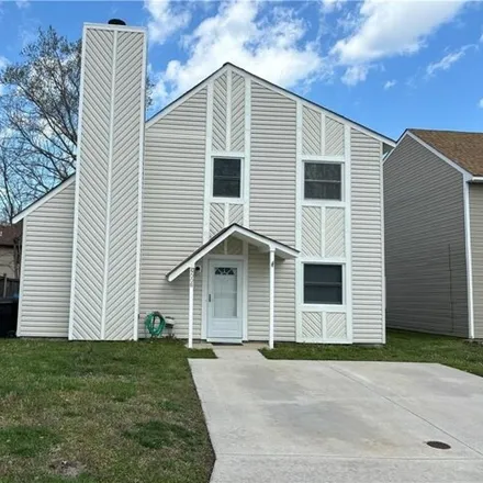 Rent this 3 bed house on 5008 Halwell Drive in Virginia Beach, VA 23464