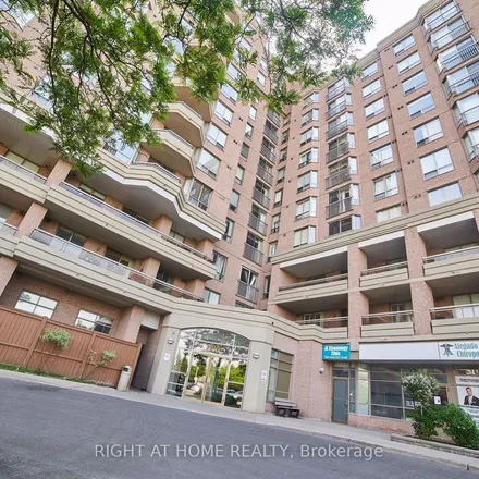 Image 4 - Sloane Avenue, Toronto, ON M4A 2B1, Canada - Apartment for rent