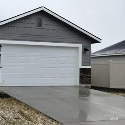 Buy this 3 bed house on South Tallapoosa Way in Nampa, ID 83686