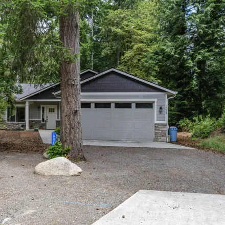 Buy this 3 bed house on 10800 Tahoma Drive in Pierce County, WA 98303