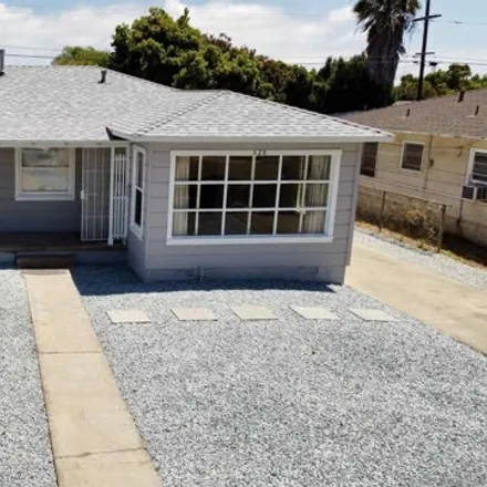 Buy this 3 bed house on 528 F Street in Chula Vista, CA 91910