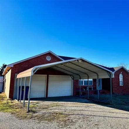 Image 1 - 932 N3395 Road, Stratford, Garvin County, OK 74872, USA - House for sale