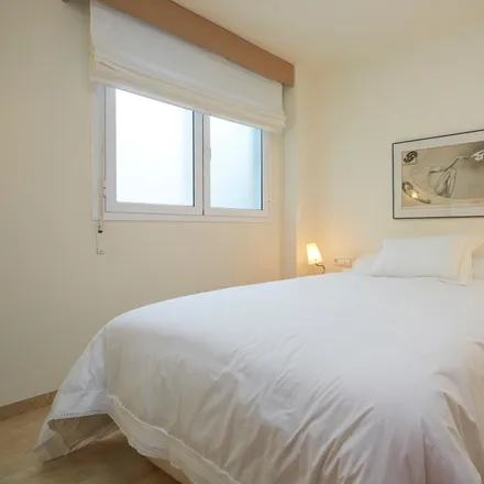 Rent this 4 bed apartment on Pascual in Carrer de Nàpols, 08001 Barcelona