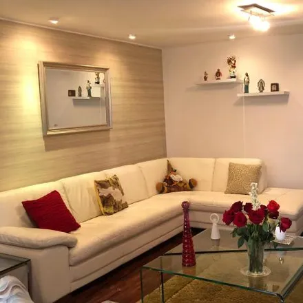 Buy this 3 bed apartment on MediaPrice in Avenida General Eloy Alfaro, 170504