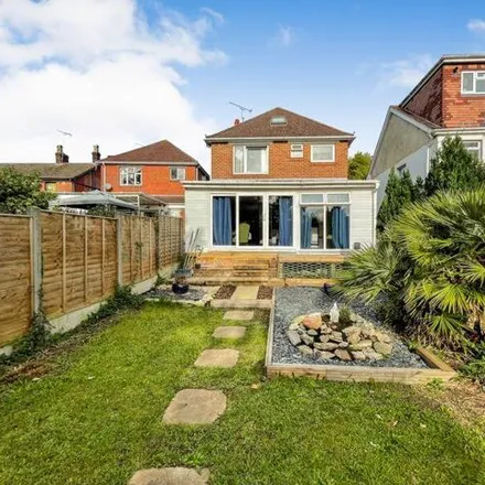 Image 2 - 34 Lower Northam Road, Hedge End, SO30 4FQ, United Kingdom - House for sale