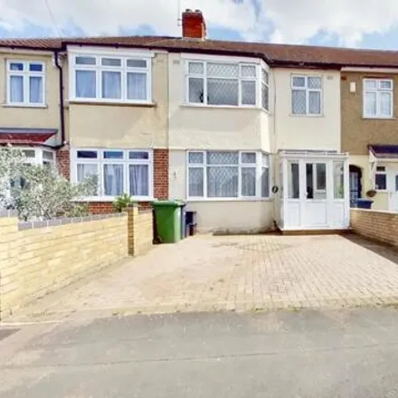 Image 1 - Berkley Avenue, Waltham Cross, Essex, En8 - Townhouse for sale