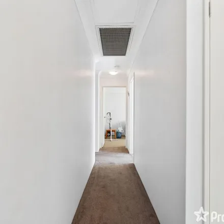 Image 4 - Camellia Loop, Forrestfield WA 6058, Australia - Apartment for rent