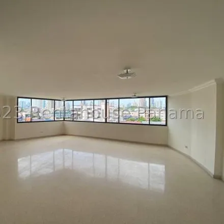 Rent this 3 bed apartment on Rodrigo Tapia in Calle 61 Oeste, 0801