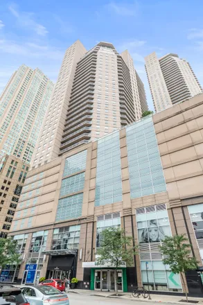 Image 2 - The Residences at Grand Plaza, 545 North Dearborn Street, Chicago, IL 60654, USA - House for sale