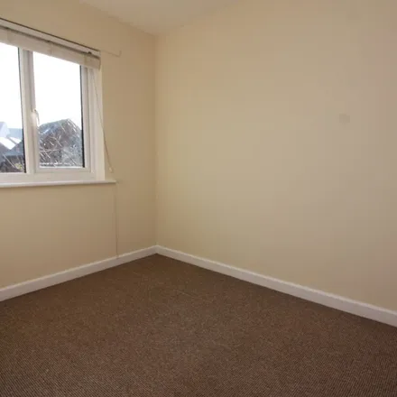 Image 2 - 12 Hutchings Mead, Exeter, EX1 3XS, United Kingdom - Apartment for rent