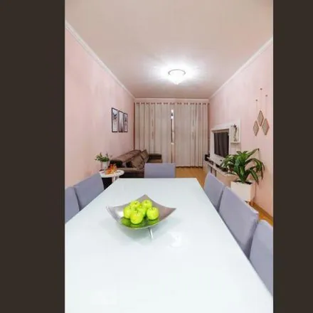 Buy this 2 bed apartment on Dia in Rua Dona Veridiana, Santa Cecília