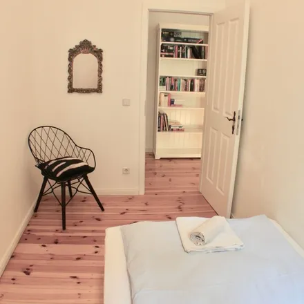 Rent this 4 bed apartment on Raabeplatz in Raabestraße, 10405 Berlin